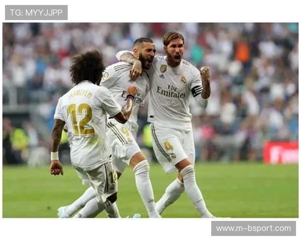 皇马落后巴萨4分，多赛一场落后榜首压力骤增